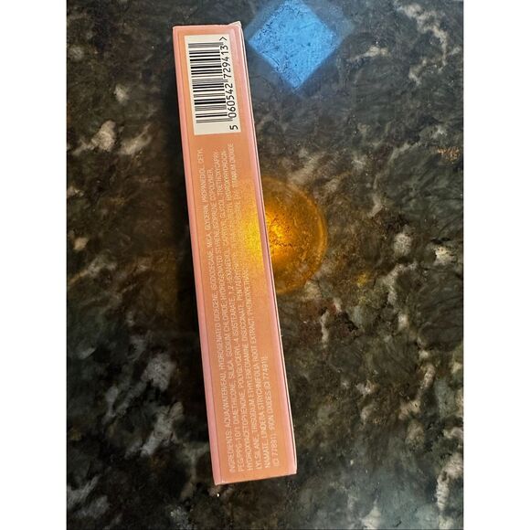 Charlotte Tilbury pillow talk Beauty Highlighter Wand - Picture 6 of 6